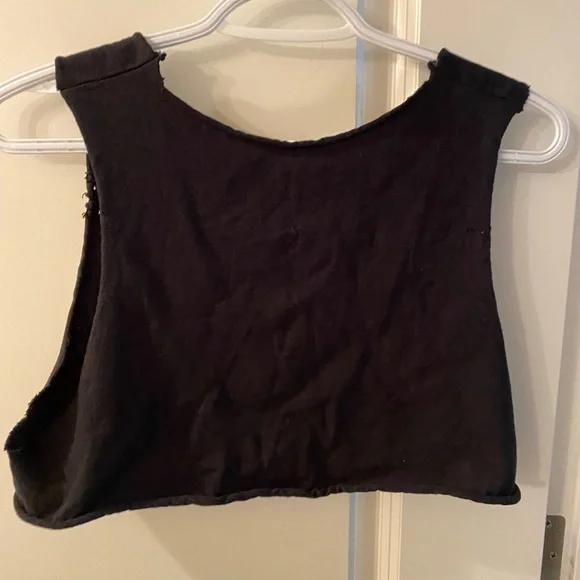 Cropped tank - O/S - Picture 2 of 2